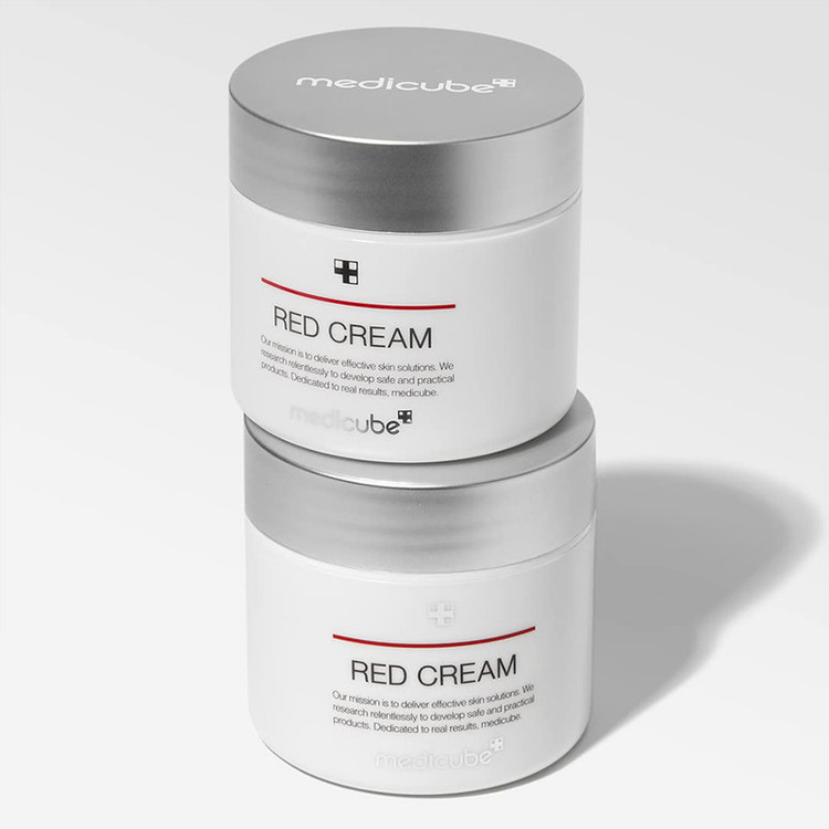 کرم ضدجوش صورت مدیکیوب مدل RED CREAM مناسب برای پوست چرب و مختلط حجم 50 میلیلیتر